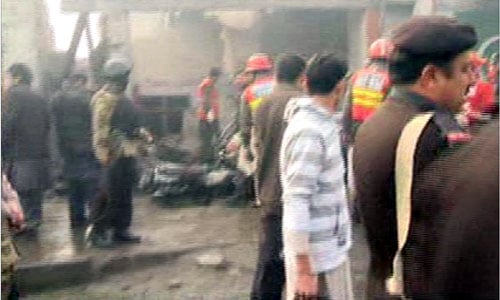 Eight killed, several injured in blast near Peshawar checkpost