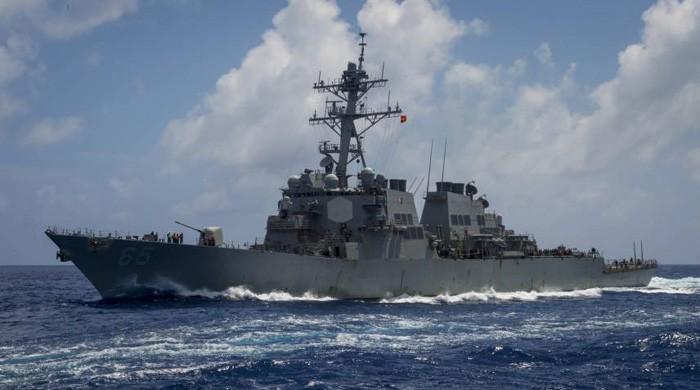 Us Warships Sail Through Taiwan Strait