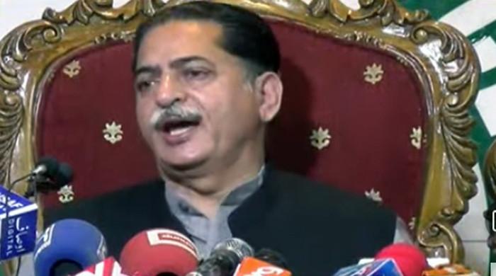 Pml N S Javed Latif Laments Obstacles To Saving Country From Default