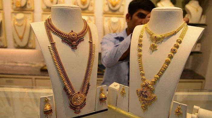 Gold Takes A Breather In Pakistan Falls Rs Per Tola