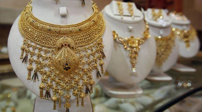 Gold Retreats In Pakistan As Hopes Rekindle On IMF Programmes Revival