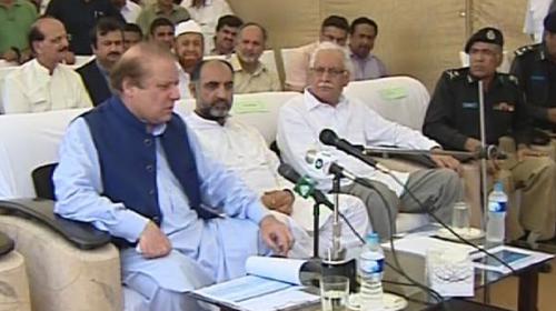 PM Nawaz visits flood affected Rahim Yar Khan 