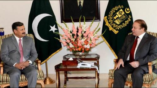 DG ISI Lt-Gen Rizwan Akhtar briefs PM Nawaz on US visit