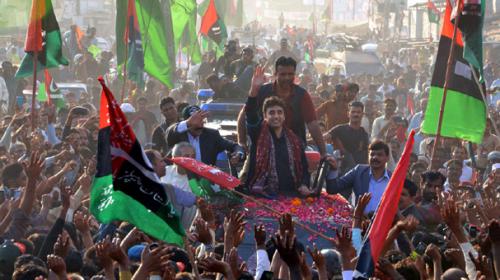 LB polls: Bilawal leads PPP rally from Sujawal to Thatta