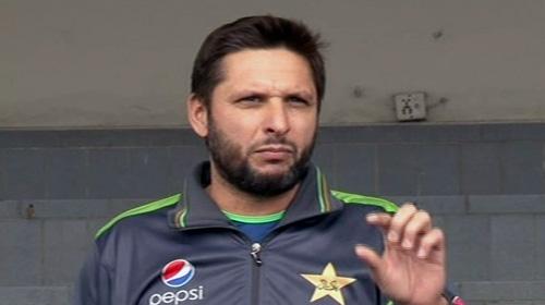 Journo row: Afridi says media is making mountain out of molehill