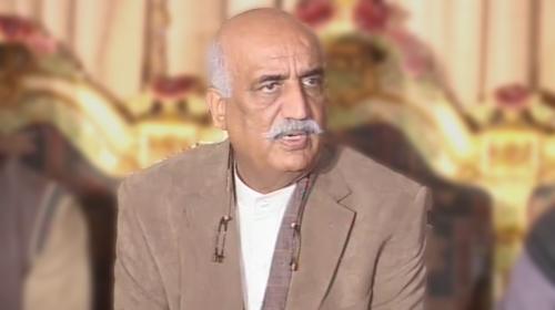 Shah hits back at Nisar in emergency press conference