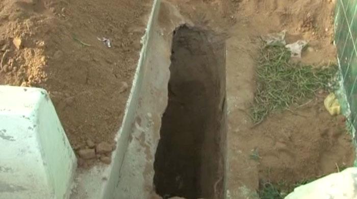 Rangers recover weapons buried at Karachi graveyard