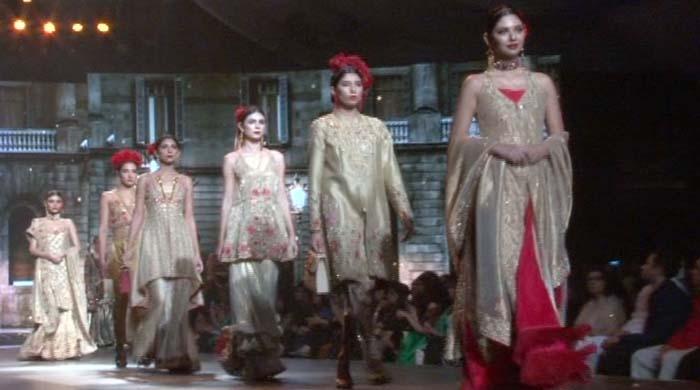 Stars dazzle at the Bridal Couture Week 2016