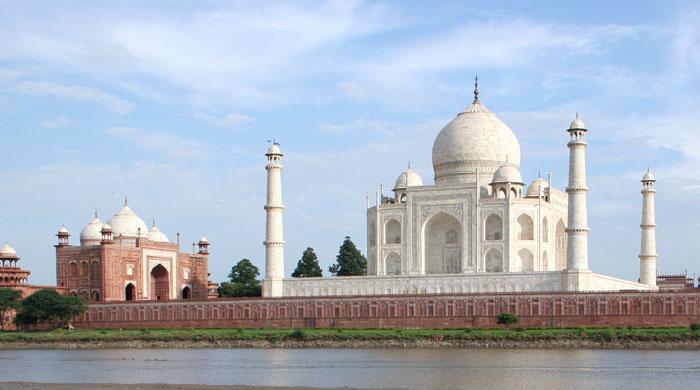 The Taj Mahal is turning green