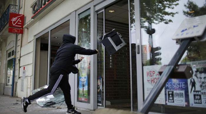 French protesters clash with police, union warns of Euro soccer disruption