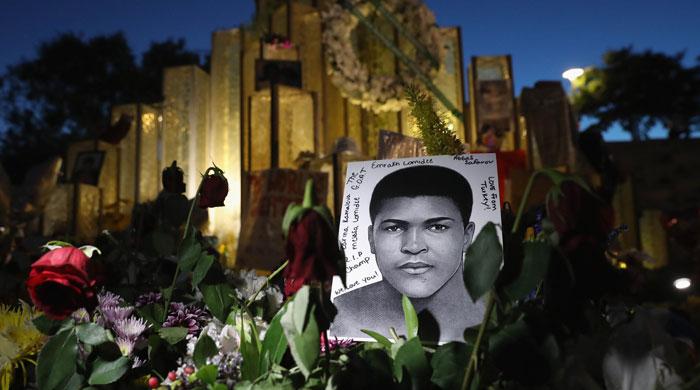 Thousands expected to bid farewell to boxing legend Ali