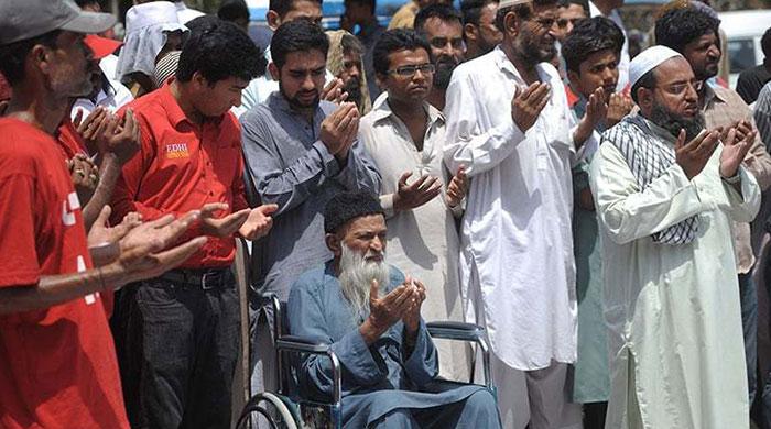 Faisal Edhi refutes rumours about father’s health