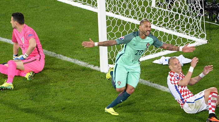 Quaresma heads Portugal into Euro 2016 quarters