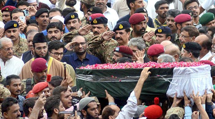 Revered humanitarian Abdul Sattar Edhi laid to rest after state funeral