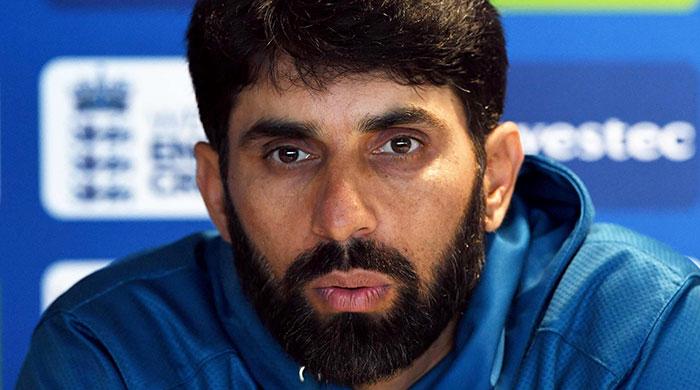 Misbah wants Pakistan to pull down England ‘pillars’