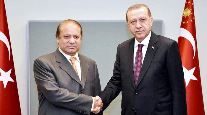 Nawaz, Erdogan discuss issues facing Muslim world