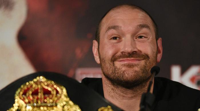 Boxing champion Tyson Fury makes retirement U-turn