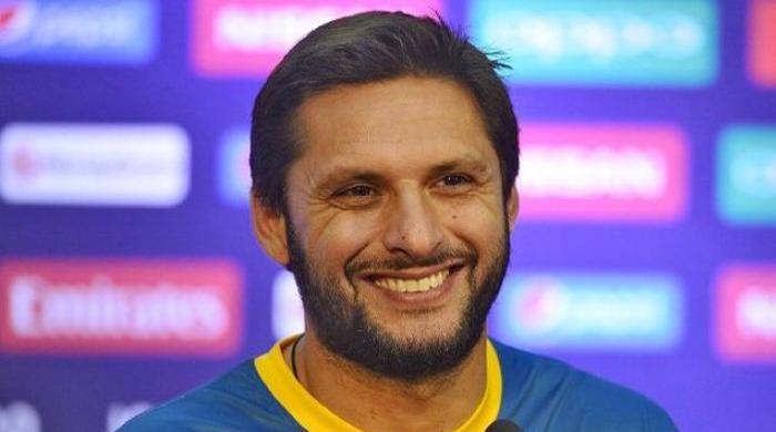 Afridi to publish career autobiography