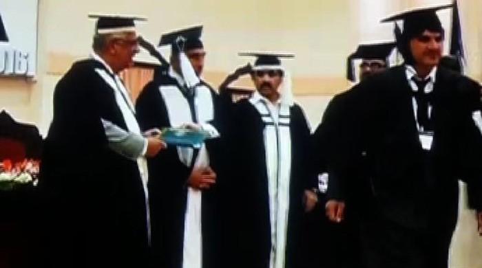 Video: Student refuses to accept degree from KP Governor