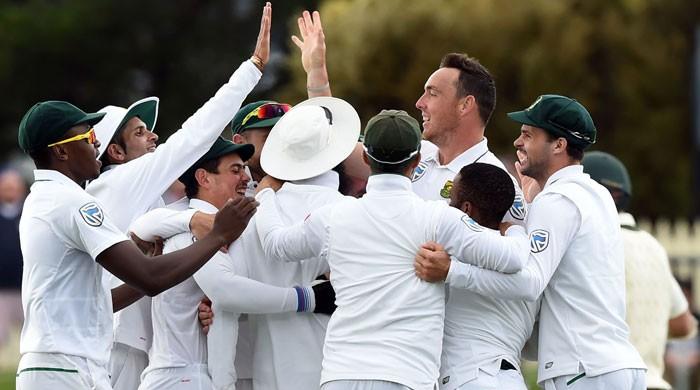 South Africa demolish Australia to clinch Test series win