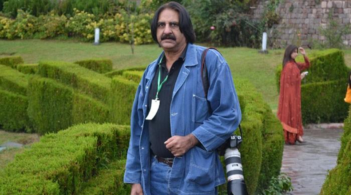 Senior photojournalist Azhar Hussain Jafri passes away