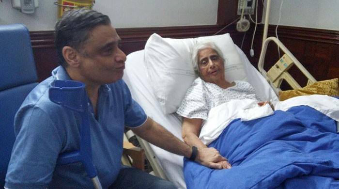 Dr Asim Hussain meets ailing mother