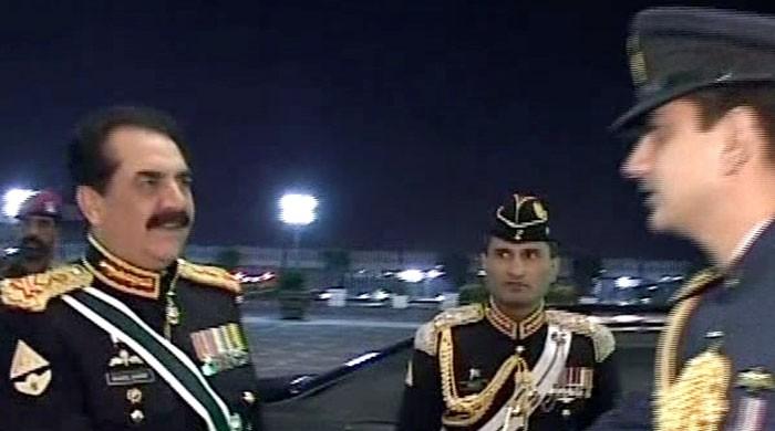 President hosts farewell reception of COAS