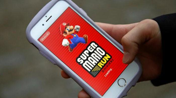 Nintendo's mobile Mario game sets download record but pricing proves sticking point