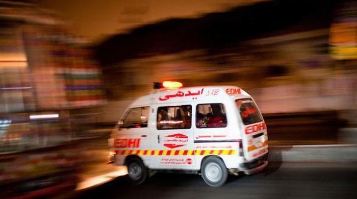 Traffic accident claims life in Karachi