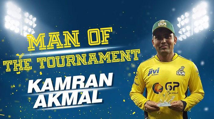 Kamran Akmal shines with three top awards in PSL 2017