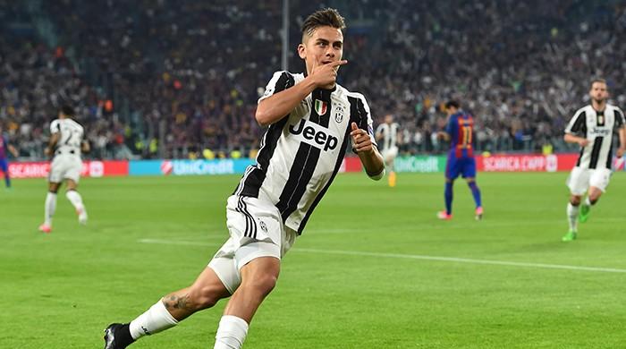 Dybala hits double as Juve stun Barcelona