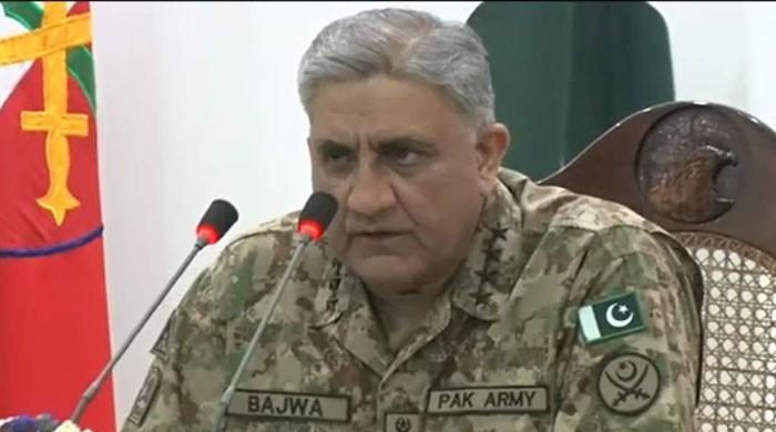 COAS Bajwa visits Hyderabad Garrison, address officers and troops