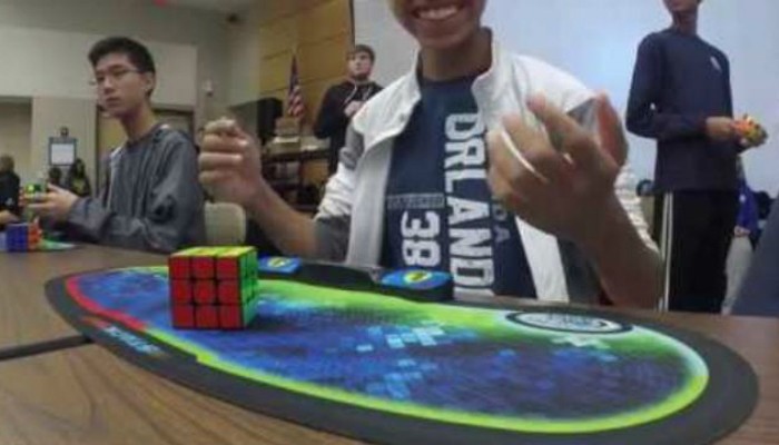 Rubik's Cube World Record  TV Shows - geo.tv