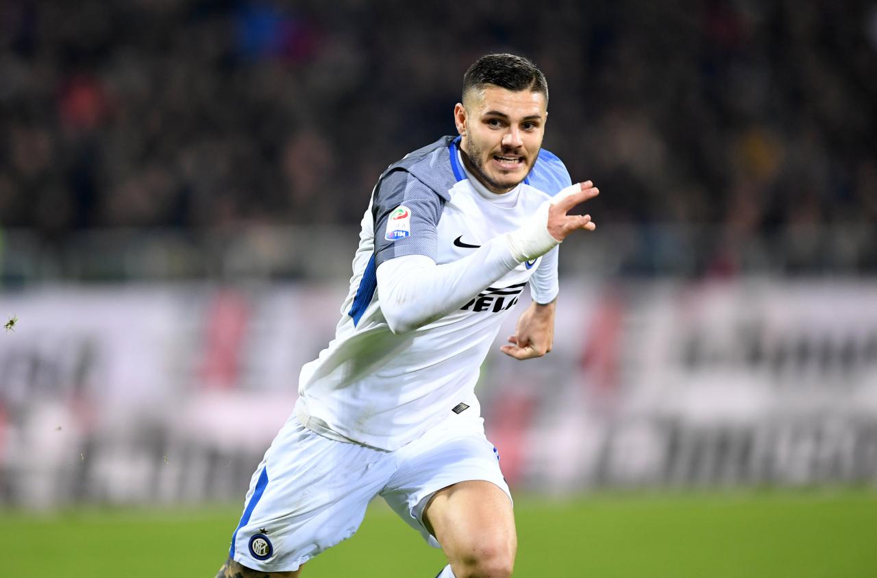 Icardi at the double again in Cagliari as Inter go top