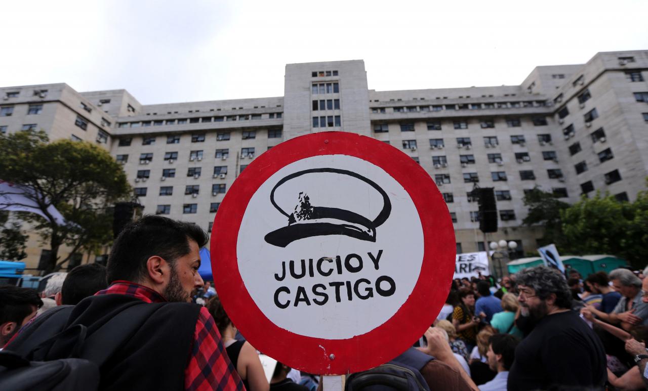 Argentine Court Sentences 29 To Life For Dictatorship Crimes   170004 9566382 Updates 