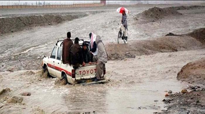 Traffic suspended on Harnai national highway as rains lead to overflow ...