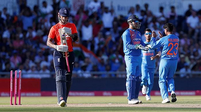 Kuldeep, Rahul lead India to T20 victory over England