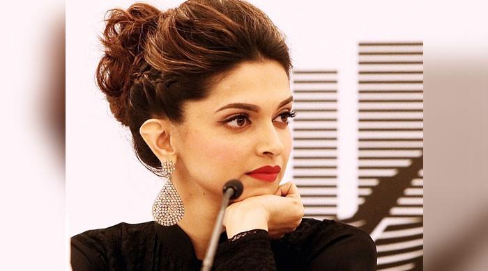 Deepika Padukone On JNU, Says 'proud That We Aren't Scared'