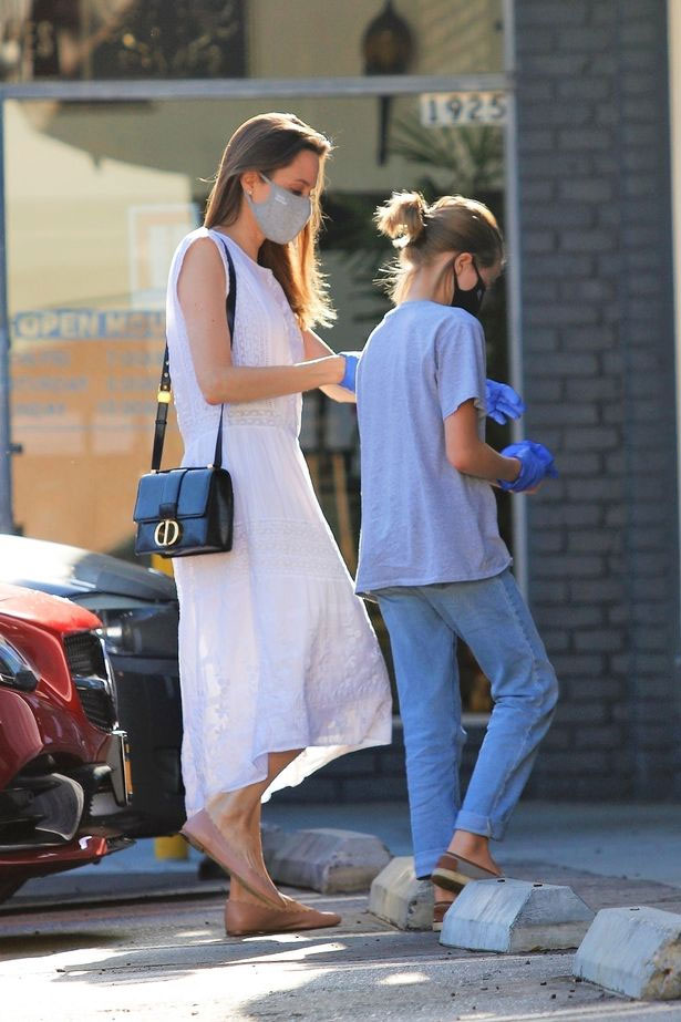 Angelina Jolie is effortlessly chic for grocery run with daughter Vivienne,  13, in LA