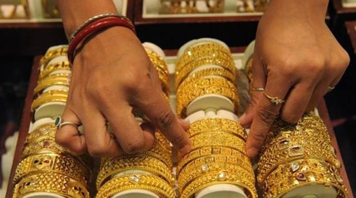 Gold Rate In Pakistan Sees Increase By Rs300 Per Tola On October 2