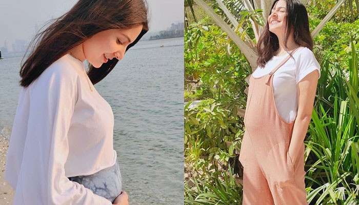  Pregnant  Anushka  Sharma  flaunts her growing baby bump in 