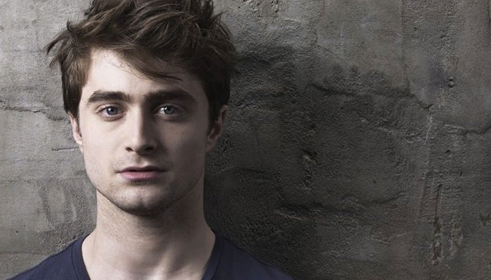 Why did Daniel Radcliffe break so many wands in Harry Potter sets?