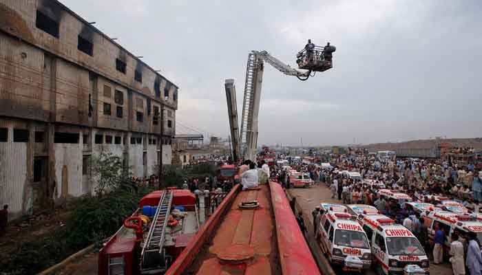 Karachi s fire Brigade Helpline Restored After 12 Hours