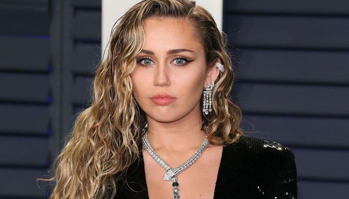 Miley Cyrus’s plans to divorce Liam Hemsworth laid bare by sources