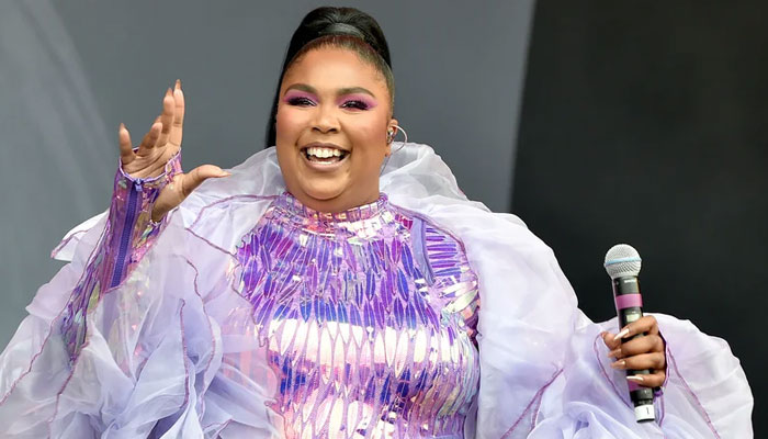 Lizzo Opts For Dynamic Full Figured Dancers For Amazon Series Tour