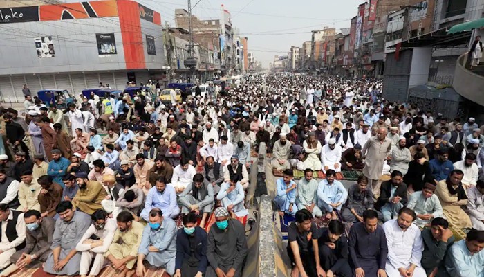 پاکستان علماء کونسل کا کہنا ہے کہ کورونا وائرس ویکسین کے استعمال کو فروغ دینے کے لئے نماز جمعہ کے خطبات