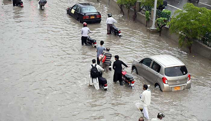 موجودہ مون سون کی وجہ سے کراچی میں معمول سے زیادہ بارش ہوسکتی ہے: میٹ