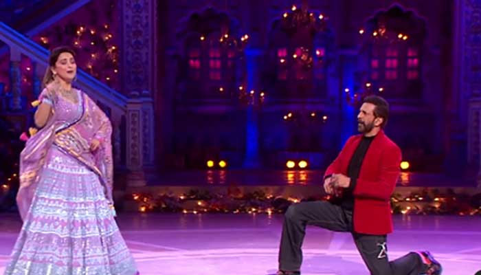 Madhuri Dixit’s dance video with Jaaved Jaaferi goes viral