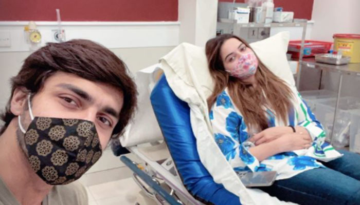 Minal Khan in hospital, fiance Ahsan Mohsin Ikram wishes her well