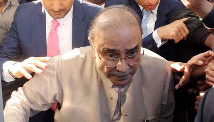 زرداری کا خیال ہے کہ نواز نے بہتر سلوک کیا: ‘ان کا رہائشی خانہ میرا سے بہتر ہے’